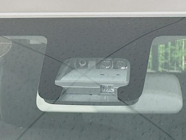 ワゴンRスティングレー ハイブリッドX スズキセーフティサポート 禁煙車 シートヒーター コーナーセンサー スマートキー LEDヘッド 純正14インチアルミ オートライト デュアルエアコン Bluetooth CD LEDフォグ(3枚目)