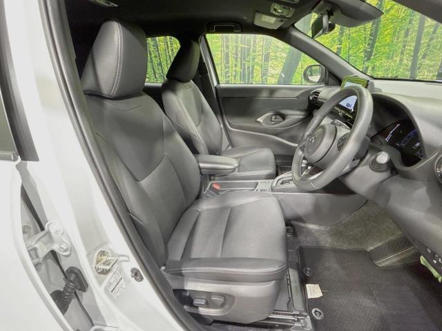 ヤリスクロス Ｚ　純正８型ナビ　全周囲カメラ　禁煙車　プリクラッシュセーフティ　ブラインドスポットモニター　ハーフレザーシート　パワーシート　シートヒーター　ドラレコ　コーナーセンサー　ステアリングヒーター　ＥＴＣ（8枚目）