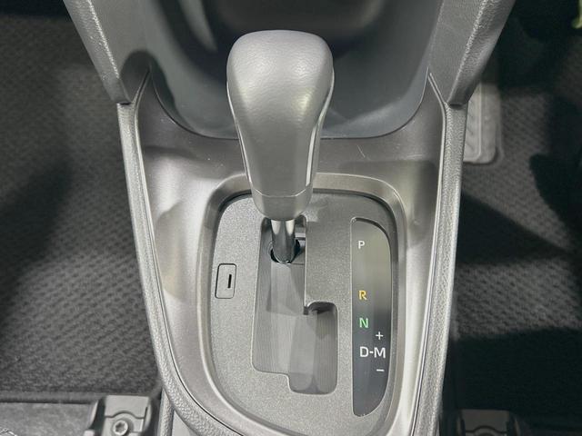 ヤリスクロス Ｚ　純正８型ナビ　全周囲カメラ　禁煙車　プリクラッシュセーフティ　ブラインドスポットモニター　ハーフレザーシート　パワーシート　シートヒーター　ドラレコ　コーナーセンサー　ステアリングヒーター　ＥＴＣ（24枚目）