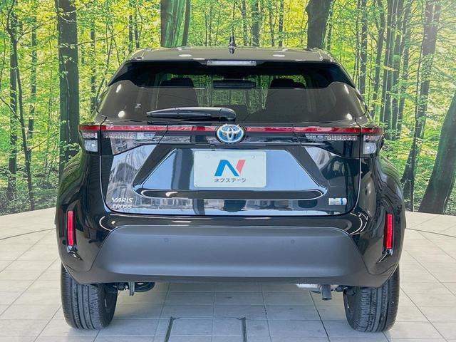 ヤリスクロス ハイブリッドＺ　全周囲カメラ　ブラインドスポットモニター　ハーフレザーシート　パワーシート　ドラレコ　コーナーセンサー　スマートキー　ＬＥＤヘッド　ＥＴＣ２．０　純正１８インチアルミ　オートハイビーム　オートライト（15枚目）