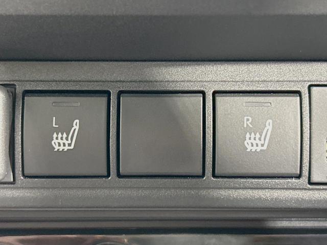 ヤリスクロス ハイブリッドＺ　全周囲カメラ　ブラインドスポットモニター　ハーフレザーシート　パワーシート　ドラレコ　コーナーセンサー　スマートキー　ＬＥＤヘッド　ＥＴＣ２．０　純正１８インチアルミ　オートハイビーム　オートライト（35枚目）