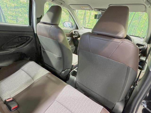 ヤリスクロス ハイブリッドＺ　全周囲カメラ　ブラインドスポットモニター　ハーフレザーシート　パワーシート　ドラレコ　コーナーセンサー　スマートキー　ＬＥＤヘッド　ＥＴＣ２．０　純正１８インチアルミ　オートハイビーム　オートライト（40枚目）