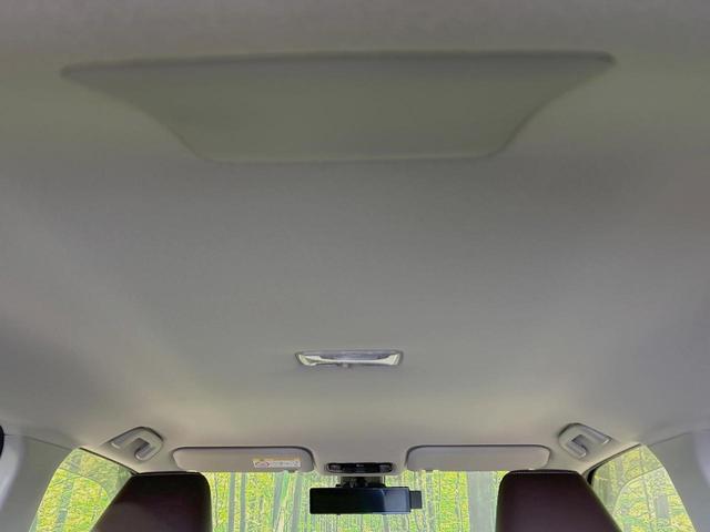 ヤリスクロス ハイブリッドＺ　全周囲カメラ　ブラインドスポットモニター　ハーフレザーシート　パワーシート　ドラレコ　コーナーセンサー　スマートキー　ＬＥＤヘッド　ＥＴＣ２．０　純正１８インチアルミ　オートハイビーム　オートライト（42枚目）