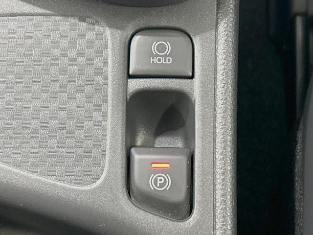 ヤリスクロス ハイブリッドＺ　全周囲カメラ　ブラインドスポットモニター　ハーフレザーシート　パワーシート　ドラレコ　コーナーセンサー　スマートキー　ＬＥＤヘッド　ＥＴＣ２．０　純正１８インチアルミ　オートハイビーム　オートライト（55枚目）