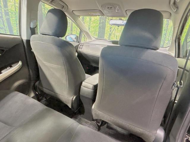 プリウス L 禁煙車 ビルトインETC 純正15インチアルミ オートライト オートエアコン Bluetooth CD 地デジ スマートキー パワーウィンドウ プライバシーガラス(43枚目)