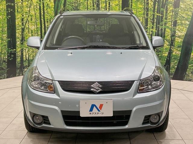 ＳＸ４ １．５ＸＧ　禁煙車　ポータブルナビ　ＥＴＣ２．０　オートエアコン　オートライト　電動格納ミラー　ＨＩＤヘッドライト　フロントフォグランプ　プライバシーガラス　純正革巻きステアリング（14枚目）