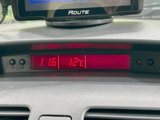 ＳＸ４ １．５ＸＧ　禁煙車　ポータブルナビ　ＥＴＣ２．０　オートエアコン　オートライト　電動格納ミラー　ＨＩＤヘッドライト　フロントフォグランプ　プライバシーガラス　純正革巻きステアリング（33枚目）