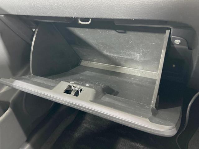 ＳＸ４ １．５ＸＧ　禁煙車　ポータブルナビ　ＥＴＣ２．０　オートエアコン　オートライト　電動格納ミラー　ＨＩＤヘッドライト　フロントフォグランプ　プライバシーガラス　純正革巻きステアリング（38枚目）