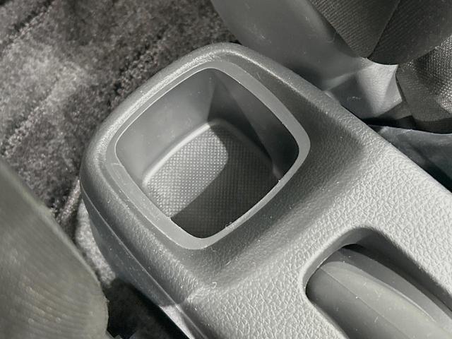 ＳＸ４ １．５ＸＧ　禁煙車　ポータブルナビ　ＥＴＣ２．０　オートエアコン　オートライト　電動格納ミラー　ＨＩＤヘッドライト　フロントフォグランプ　プライバシーガラス　純正革巻きステアリング（42枚目）