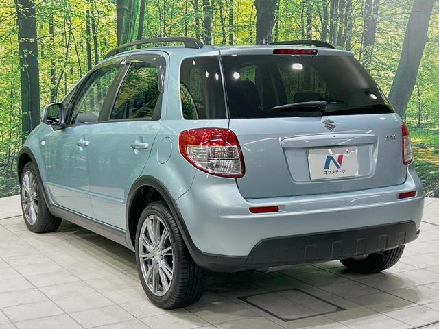 ＳＸ４ １．５ＸＧ　禁煙車　ポータブルナビ　ＥＴＣ２．０　オートエアコン　オートライト　電動格納ミラー　ＨＩＤヘッドライト　フロントフォグランプ　プライバシーガラス　純正革巻きステアリング（46枚目）