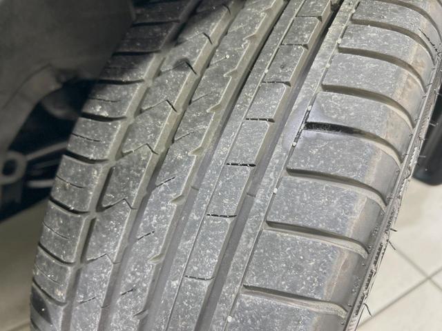 ＳＸ４ １．５ＸＧ　禁煙車　ポータブルナビ　ＥＴＣ２．０　オートエアコン　オートライト　電動格納ミラー　ＨＩＤヘッドライト　フロントフォグランプ　プライバシーガラス　純正革巻きステアリング（50枚目）