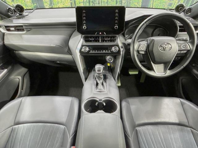 ハリアー Ｇ　８インチディスプレイオーディオ　バックカメラ　衝突被害軽減システム　レーダークルーズ　禁煙車　電動リアゲート　パワーシート　コーナーセンサー　ＥＴＣ　純正１８インチアルミ　オートハイビーム（2枚目）