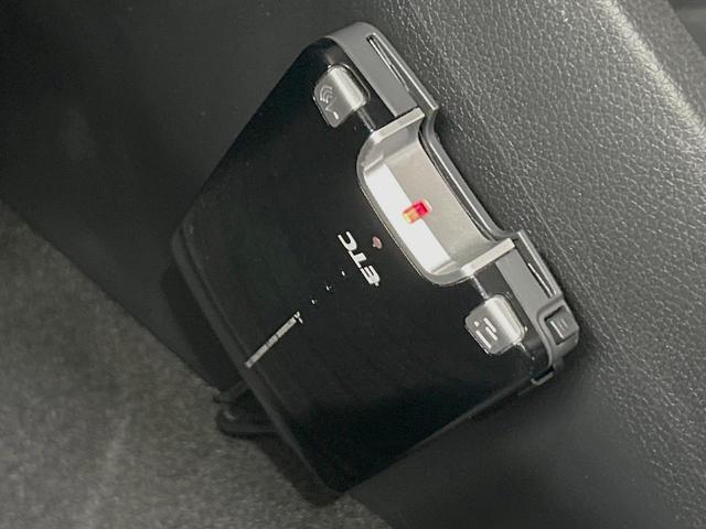 【ＥＴＣ】高速道路の料金所をストレスなく通過！話題のスポットやサービスエリアに多い「スマートＩＣ」利用時は必須のアイテムです。当店でセットアップを実施、ご納車当日からすぐにご利用いただけます！