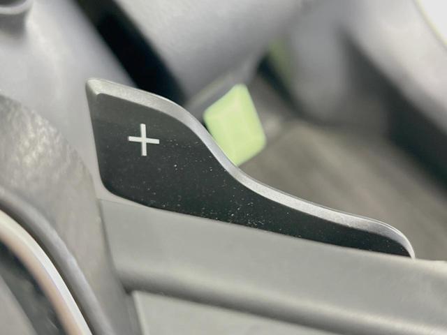 カムリ ＷＳレザーパッケージ　禁煙車　セーフティセンス　純正８型ナビ　バックカメラ　Ｂｌｕｅｔｏｏｔｈ　フルセグ　ＥＴＣ　シートヒーター　ＬＥＤヘッド　ＢＳＭ　パワーシート　黒革シート　オートブレーキホールド　レーダークルーズ（28枚目）