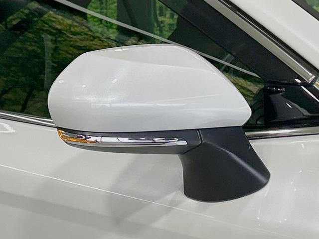 カムリ ＷＳレザーパッケージ　禁煙車　セーフティセンス　純正８型ナビ　バックカメラ　Ｂｌｕｅｔｏｏｔｈ　フルセグ　ＥＴＣ　シートヒーター　ＬＥＤヘッド　ＢＳＭ　パワーシート　黒革シート　オートブレーキホールド　レーダークルーズ（57枚目）