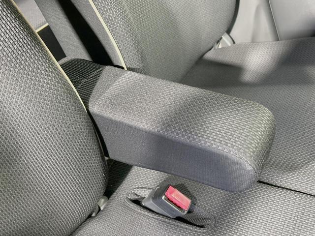 アルトラパン Ｘセレクション　ＳＤナビ　禁煙車　シートヒーター　スマートキー　ＬＥＤヘッド　ＥＴＣ　純正１４インチアルミ　オートエアコン　Ｂｌｕｅｔｏｏｔｈ　ＣＤ　ＤＶＤ再生　フルセグ　アームレスト　ドアバイザー　フロアマット（7枚目）