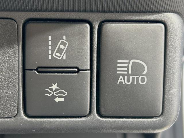 アクア Ｌ　純正ＳＤナビ　プリクラッシュセーフティ　禁煙車　ドラレコ　ビルトインＥＴＣ　オートハイビーム　車線逸脱警報　オートエアコン　Ｂｌｕｅｔｏｏｔｈ　ＣＤ　地デジ　ドアバイザー　フロアマット　電動格納ミラー（7枚目）