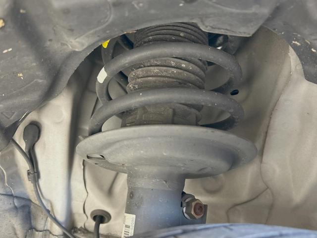 アクア Ｌ　純正ＳＤナビ　プリクラッシュセーフティ　禁煙車　ドラレコ　ビルトインＥＴＣ　オートハイビーム　車線逸脱警報　オートエアコン　Ｂｌｕｅｔｏｏｔｈ　ＣＤ　地デジ　ドアバイザー　フロアマット　電動格納ミラー（20枚目）