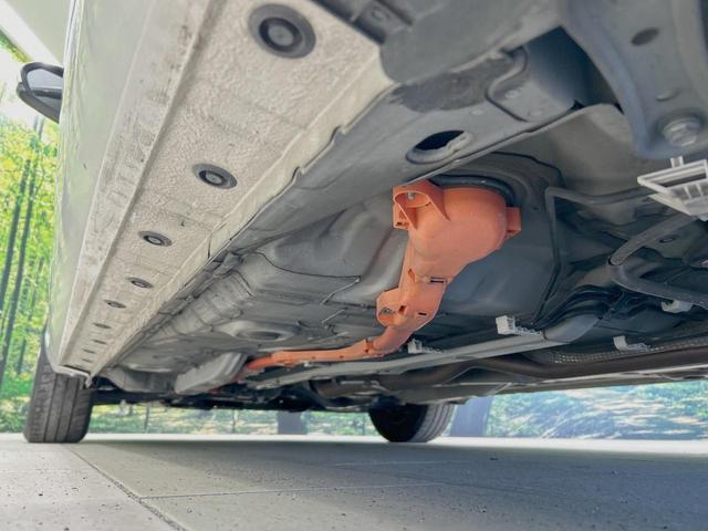 アクア Ｌ　純正ＳＤナビ　プリクラッシュセーフティ　禁煙車　ドラレコ　ビルトインＥＴＣ　オートハイビーム　車線逸脱警報　オートエアコン　Ｂｌｕｅｔｏｏｔｈ　ＣＤ　地デジ　ドアバイザー　フロアマット　電動格納ミラー（21枚目）