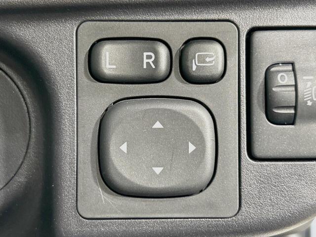 アクア Ｌ　純正ＳＤナビ　プリクラッシュセーフティ　禁煙車　ドラレコ　ビルトインＥＴＣ　オートハイビーム　車線逸脱警報　オートエアコン　Ｂｌｕｅｔｏｏｔｈ　ＣＤ　地デジ　ドアバイザー　フロアマット　電動格納ミラー（26枚目）