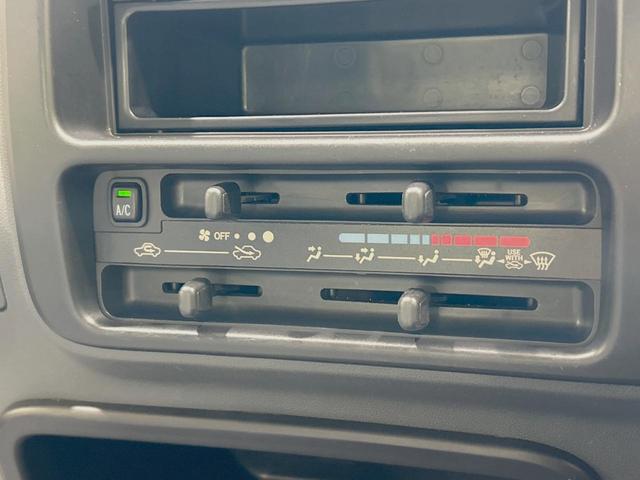 ハイゼットトラック エアコン・パワステスペシャルVS 禁煙車 ドアバイザー フロアマット 大型二台作業灯 格納式テールゲートチェーン あゆみ板掛テールゲート(3枚目)