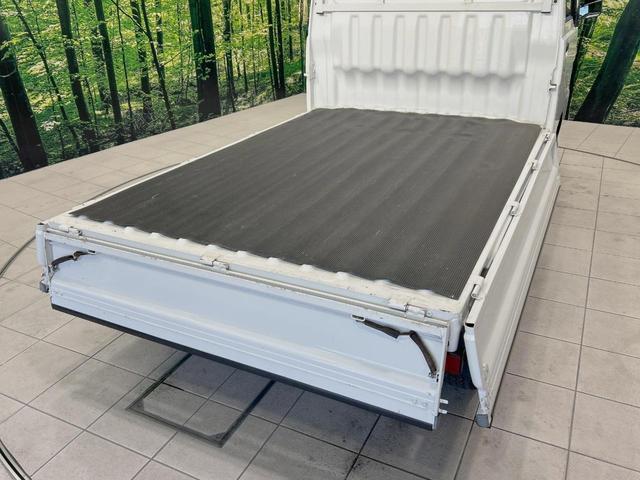 ハイゼットトラック エアコン・パワステスペシャルVS 禁煙車 ドアバイザー フロアマット 大型二台作業灯 格納式テールゲートチェーン あゆみ板掛テールゲート(6枚目)