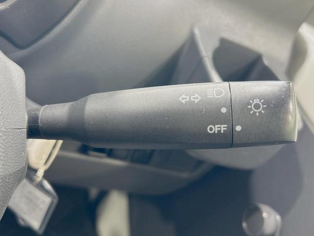 ハイゼットトラック エアコン・パワステスペシャルVS 禁煙車 ドアバイザー フロアマット 大型二台作業灯 格納式テールゲートチェーン あゆみ板掛テールゲート(19枚目)