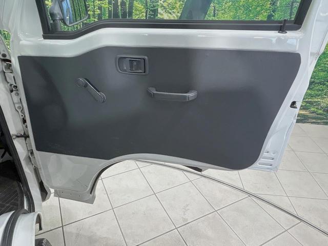 ハイゼットトラック エアコン・パワステスペシャルVS 禁煙車 ドアバイザー フロアマット 大型二台作業灯 格納式テールゲートチェーン あゆみ板掛テールゲート(24枚目)