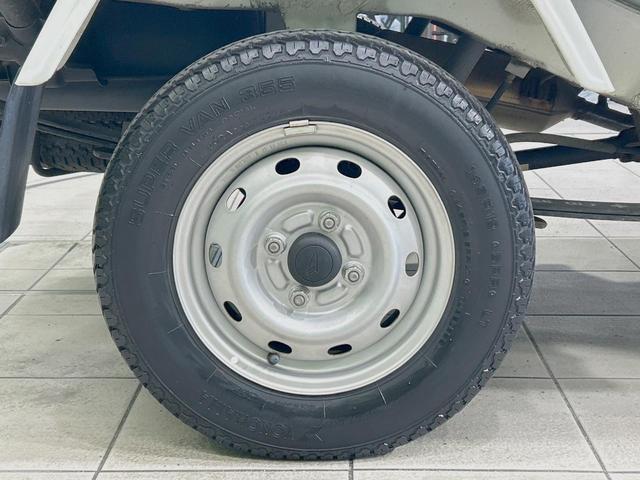 ハイゼットトラック エアコン・パワステスペシャルVS 禁煙車 ドアバイザー フロアマット 大型二台作業灯 格納式テールゲートチェーン あゆみ板掛テールゲート(37枚目)