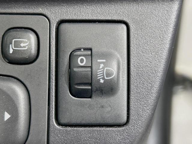 アクア L 純正SDナビ 禁煙車 ETC オートエアコン Bluetooth CD 地デジ フロアマット ドアバイザー 電動格納ミラー(39枚目)