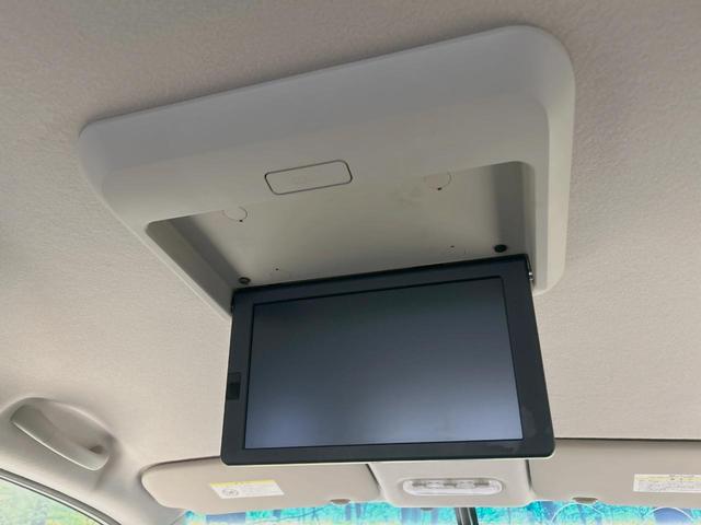 セレナ ハイウェイスターS-HVアドバンスドセーフティパック 禁煙車 純正8型ナビ 全周囲カメラ 後席モニター 衝突軽減装置 車線逸脱警報 クルコン 両側電動ドア クリアランスソナー LEDヘッド ETC 純正16インチアルミ スマートキー アイドリングストップ(5枚目)