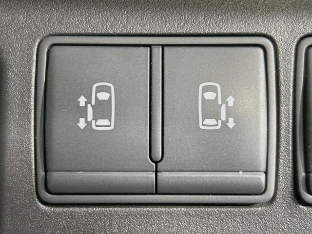 セレナ ハイウェイスターS-HVアドバンスドセーフティパック 禁煙車 純正8型ナビ 全周囲カメラ 後席モニター 衝突軽減装置 車線逸脱警報 クルコン 両側電動ドア クリアランスソナー LEDヘッド ETC 純正16インチアルミ スマートキー アイドリングストップ(9枚目)