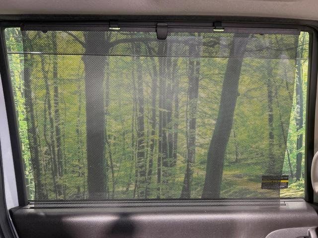 セレナ ハイウェイスターS-HVアドバンスドセーフティパック 禁煙車 純正8型ナビ 全周囲カメラ 後席モニター 衝突軽減装置 車線逸脱警報 クルコン 両側電動ドア クリアランスソナー LEDヘッド ETC 純正16インチアルミ スマートキー アイドリングストップ(55枚目)