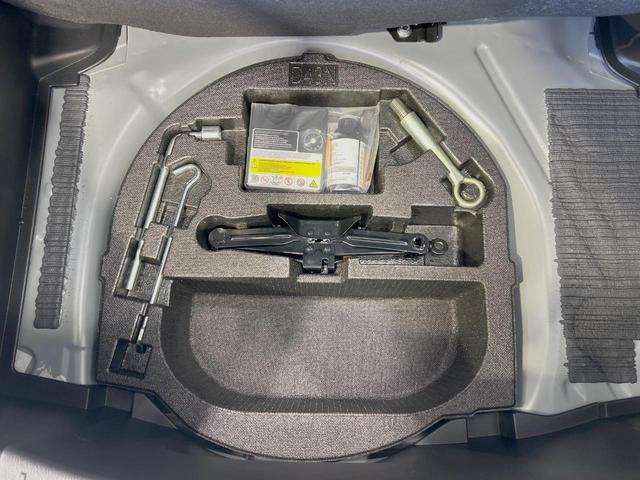 ＭＡＺＤＡ２ １５Ｓプロアクティブ　スマートエディション　禁煙車　スマートシティブレーキサポート　マツダコネクトナビ　全周囲カメラ　Ｂｌｕｅｔｏｏｔｈ　フルセグ　ＥＴＣ　シートヒーター　ＬＥＤヘッドライト　ＢＳＭ　レーダークルーズ　ＣＤ／ＤＶＤ再生（48枚目）