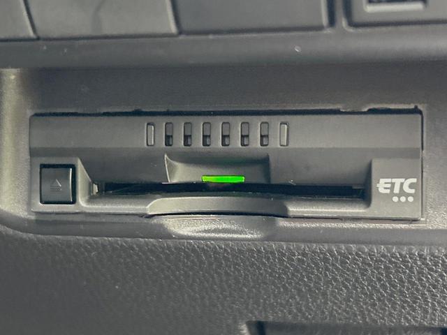 アクア Ｘ　禁煙車　ディスプレイオーディオ　セーフティセンス　レーダークルーズ　車線逸脱警報　オートマチックハイビーム　ＡＣ１００Ｖ電源　クリアランスソナー　ＬＥＤヘッド　バックカメラ　ＥＴＣ　スマートキー（9枚目）