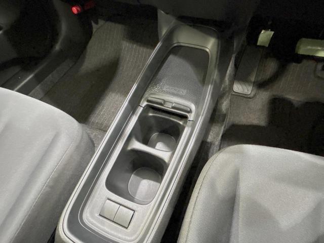 アクア Ｘ　禁煙車　ディスプレイオーディオ　セーフティセンス　レーダークルーズ　車線逸脱警報　オートマチックハイビーム　ＡＣ１００Ｖ電源　クリアランスソナー　ＬＥＤヘッド　バックカメラ　ＥＴＣ　スマートキー（53枚目）