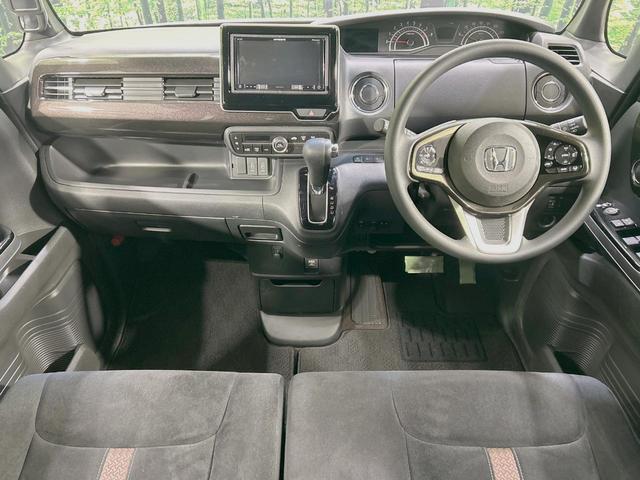 Ｎ－ＢＯＸカスタム Ｇ・Ｌホンダセンシング　電動スライドドア　ＳＤナビ　バックカメラ　ホンダセンシング　レーダークルーズ　禁煙車　ドラレコ　コーナーセンサー　スマートキー　ＬＥＤヘッド　ビルトインＥＴＣ　純正１４インチアルミ　車線逸脱警報（2枚目）