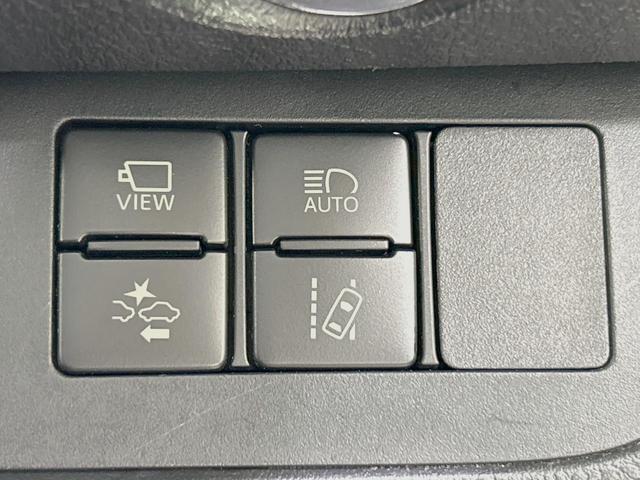 シエンタ Ｇ　クエロ　禁煙車　純正ＳＤナビ　セーフティセンス　全周囲カメラ　両側電動ドア　クリアランスソナー　ハーフレザー　ＬＥＤヘッド　スマートキー　７人乗り　オートライト　オートエアコン　Ｂｌｕｅｔｏｏｔｈ再生（5枚目）