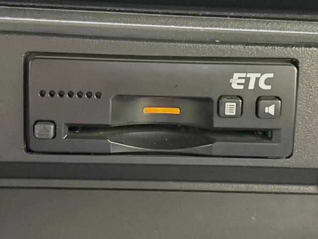 ソリオバンディット ハイブリッドＭＶ　禁煙車　純正８型ナビ　デュアルカメラブレーキサポート　クルコン　車線逸脱警報　両側電動ドア　シートヒーター　ＬＥＤヘッド　バックカメラ　ＥＴＣ　アイドリングストップ　オートＡＣ　純正１５インチアルミ（10枚目）