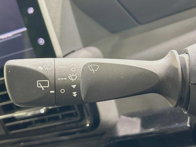 タント カスタムＸセレクション　禁煙車　純正９型ナビ　スマートアシスト　両側電動ドア　ハーフレザー　シートヒーター　クリアランスソナー　シーケンシャルＬＥＤヘッド　バックカメラ　ＥＴＣ　純正１４インチアルミ　スマートキー（50枚目）