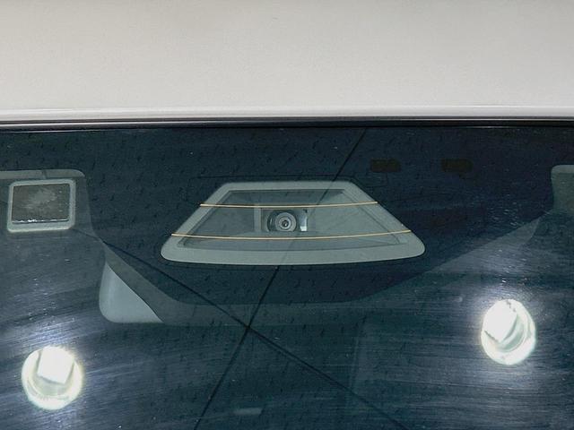 スペーシアカスタム ハイブリッドＸＳ　禁煙車　ディスプレイオーディオ　セーフティサポート　レーダークルーズ　ＨＵＤ　両側電動ドア　ハーフレザー　シートヒーター　ステアリングヒーター　クリアランスソナー　ＬＥＤヘッド　バックカメラ　ＥＴＣ（5枚目）