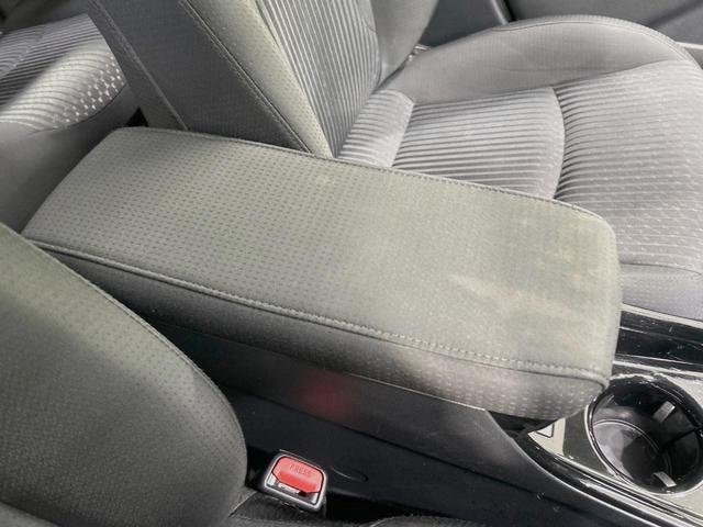 プリウス Ｓセーフティプラス　禁煙車　純正９型ナビ　セーフティセンス　レーダークルーズ　パーキングアシスト　クリアランスソナー　ＬＥＤヘッド　バックカメラ　ＥＴＣ２．０　純正１５インチアルミ　スマートキー（55枚目）