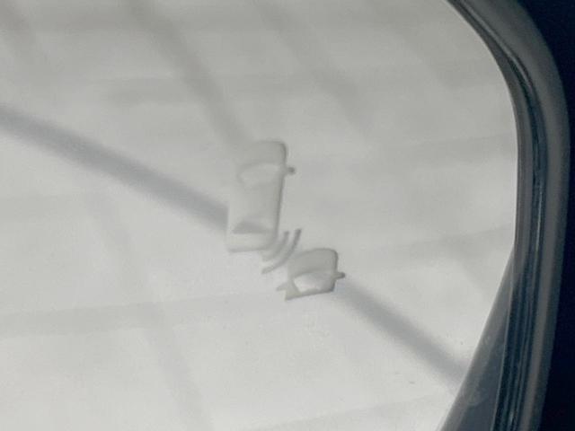 �y�u���C���h�X�|�b�g�C���t�H���[�V�����z���s���A�h�A�~���[�̎��p�ɂȂ�₷���ӏ��Ɍ㑱�Ԃ��ڋ߂���ƃT�C�h�~���[�t�߂Ɍx����\���A�h���C�o�[�ɒ��ӊ��N�����Ă���܂��B