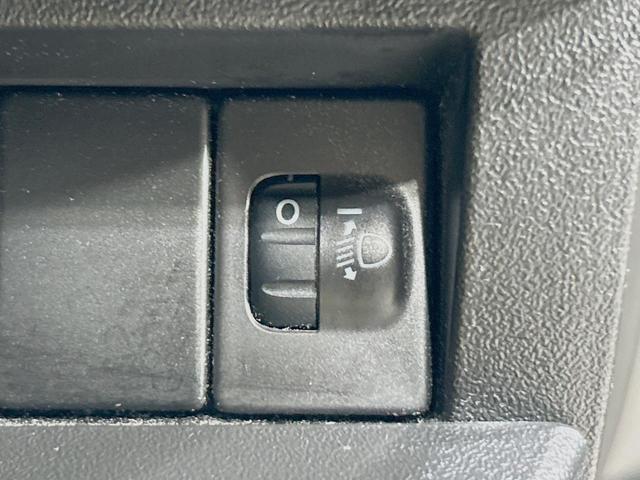 ジムニー ＸＬ　４ＷＤ　禁煙車　ＳＤナビ　５速マニュアル車　シートヒーター　ダウンヒルアシストコントロール　スマートキー　ドライブレコーダー　電動格納ミラー（36枚目）