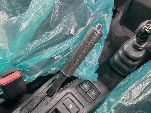 ジムニーノマド ＦＣ　４ＷＤ　禁煙車　スズキセーフティサポート　レーダークルーズ　シートヒーター　クリアランスソナー　ＬＥＤヘッド　ダウンヒルアシストコントロール　純正１５インチアルミ　スマートキー　アイドリングストップ（46枚目）