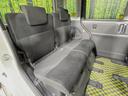 後部座席も気になるようなキズ・汚れやへたり等、大きなダメージはなく、良好な状態です。