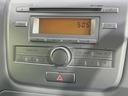 ワゴンR FX 禁煙車 オーディオ 電動格納ミラー アームレスト フロアマット ドアバイザー パワーウィンドウ CD再生 プライバシーガラス パワーステアリング 中古車画像_3