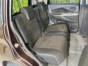 後部座席も気になるようなキズ・汚れやへたり等、大きなダメージはなく、良好な状態です。