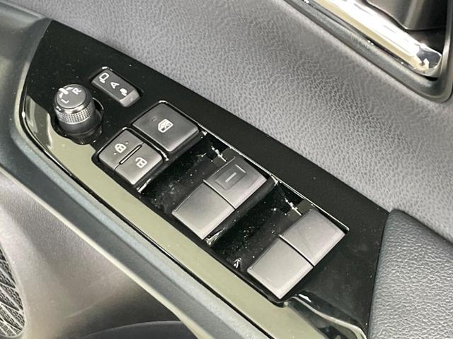 プリウス ＳセーフティプラスＩＩ　禁煙車　ナビ付ディスプレイオーディオ　ブラインドスポットモニター　衝突軽減　レーダークルーズ　クリアランスソナー　ＬＥＤヘッド　ＥＴＣ　バックカメラ　ＬＥＤフォグ　純正１５インチアルミ　スマートキー（42枚目）
