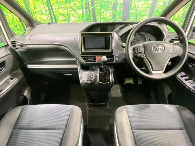 ノア Ｘ　禁煙車　純正ナビ　セーフティセンス　クルコン　車線逸脱警報　オートマチックハイビーム　電動スライドドア　ＬＥＤヘッド　スマートキー　ＥＴＣ２．０　バックカメラ（2枚目）